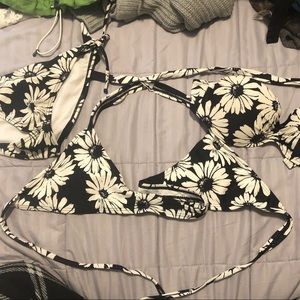 bathing suit w/ 2 tops